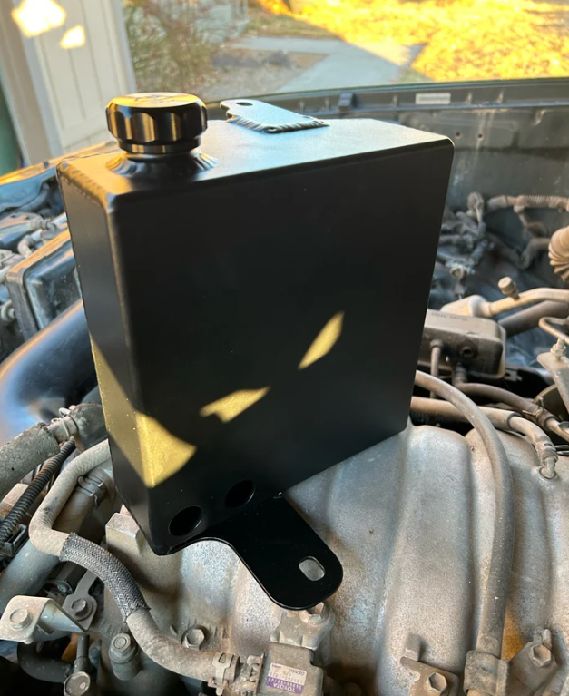 98-02 LX470 / 100 SERIES LAND CRUISER WASHER FLUID TANK - PLAIDWAGON